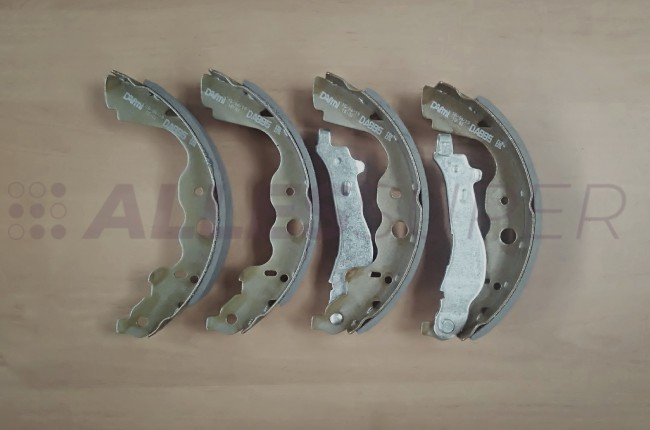 Колодка торм. задн. барабанная Dafmi DA995 LADA Largus, Renault Duster 230x42 7701210109 Колодка торм. задн. барабанная Dafmi DA995 LADA Largus, Renault Duster 230x42 7701210109